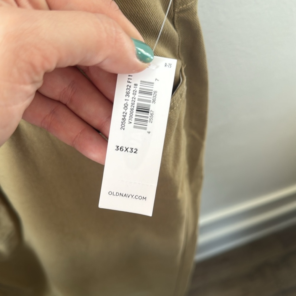 Old navy slim jean khakis - Picture 3 of 4
